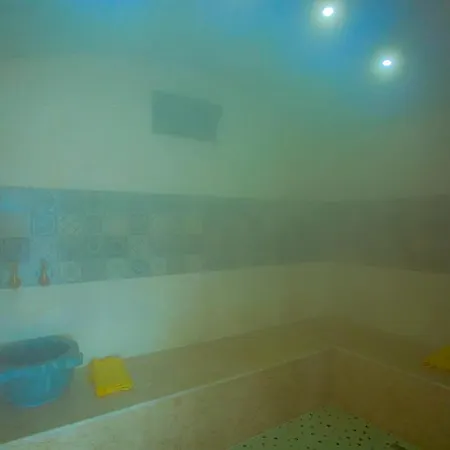 Villa White Smith For 6 With Isolated Pool