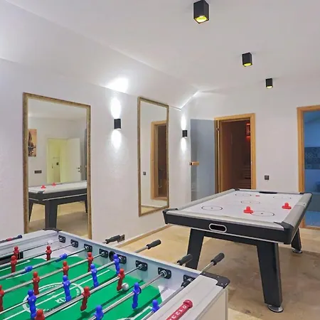 White Smith For 6 With Isolated Pool * Kaş